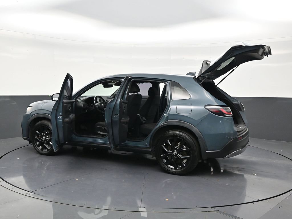 Used 2023 Honda HR-V Sport image 32