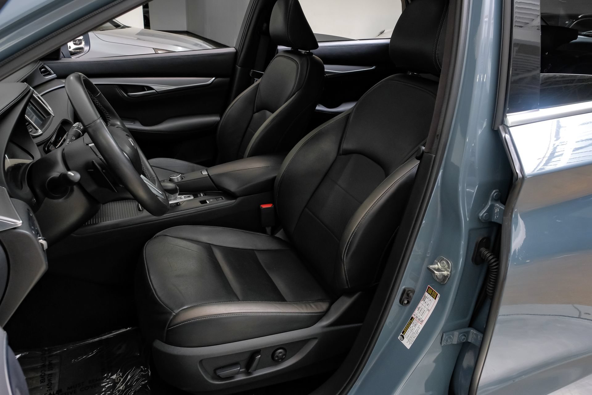 Used 2023 INFINITI QX55 Luxe w/ Cargo Package AWD/4WD image 34