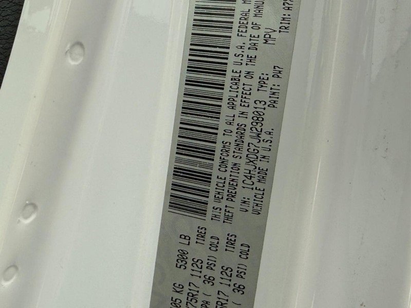 Used 2018 Jeep Wrangler Unlimited Sport image 31