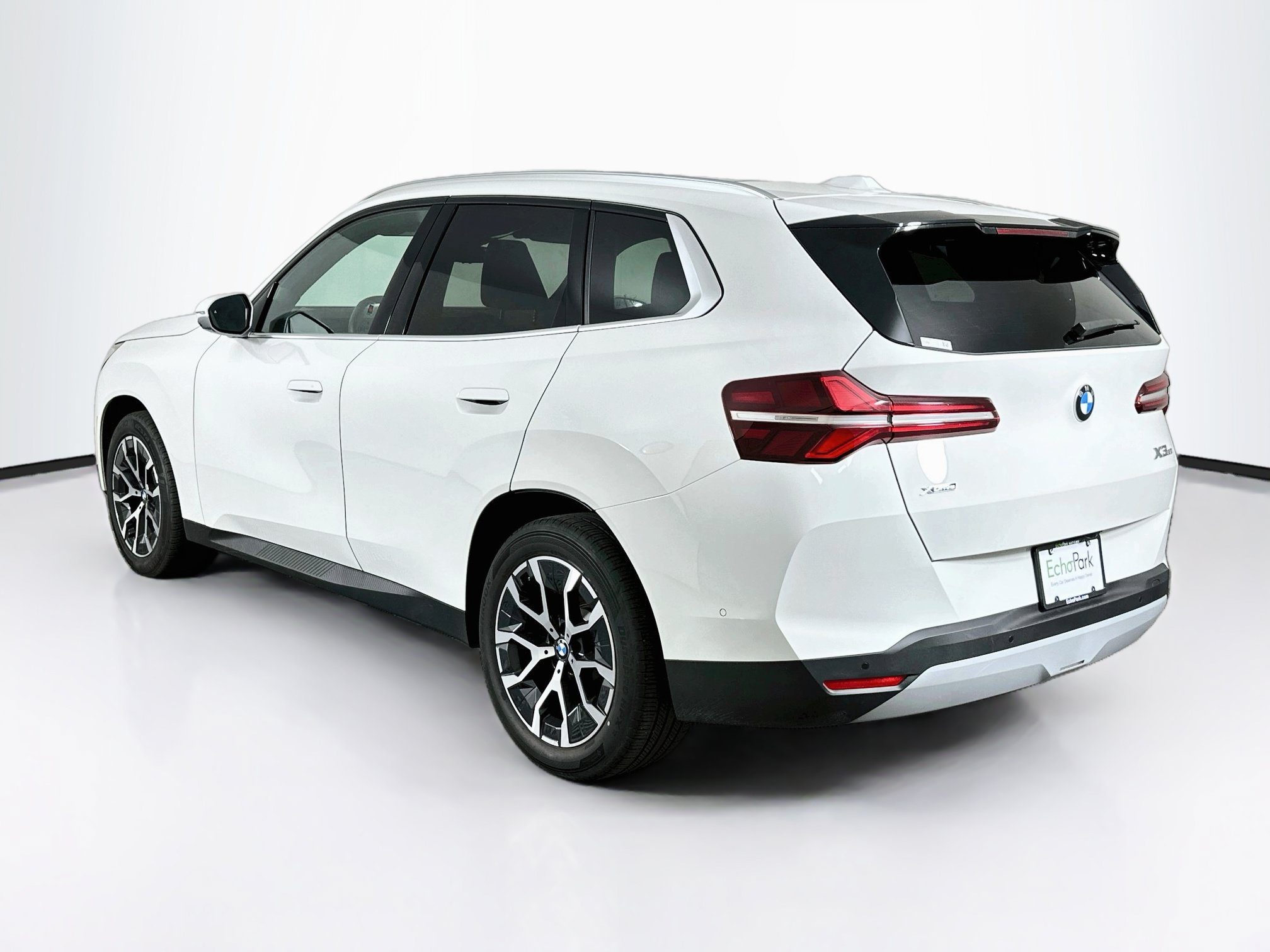 Used 2026 BMW X3 xDrive30i w/ Premium Package AWD/4WD image 5