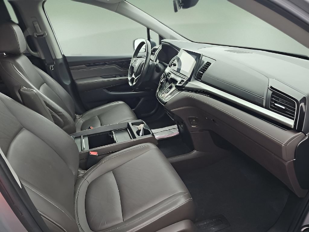 Used 2023 Honda Odyssey Touring image 6