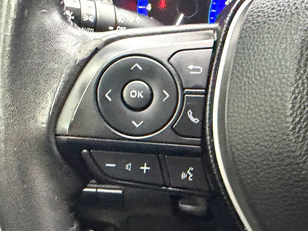 Used 2019 Toyota Corolla XSE FWD image 29