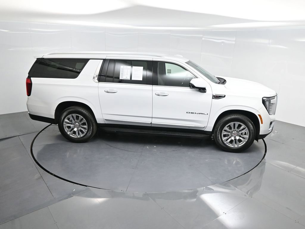 Used 2025 GMC Yukon XL Denali image 59