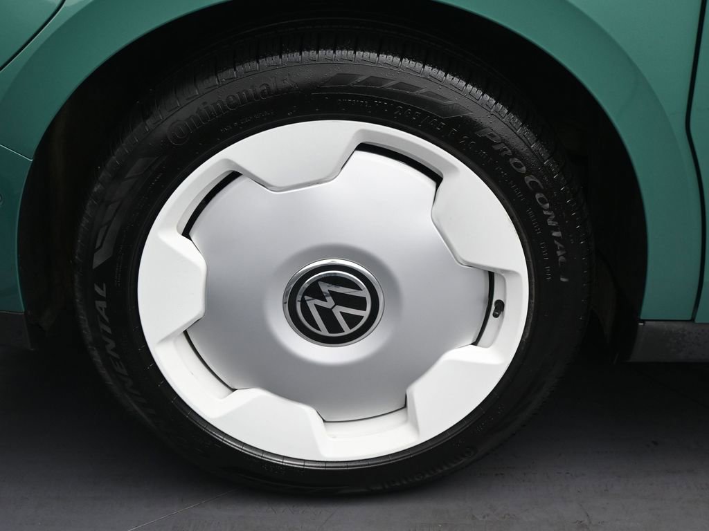 Used 2025 Volkswagen ID. Buzz 1st Edition AWD/4WD image 36