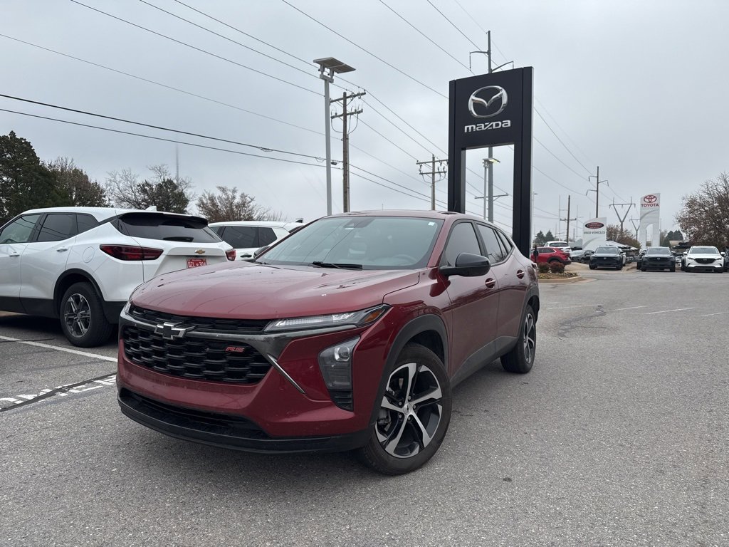 Used 2024 Chevrolet Trax RS w/ Sunroof Package