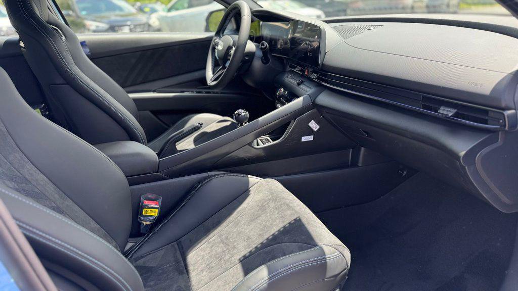 New 2026 Hyundai Elantra N FWD image 21