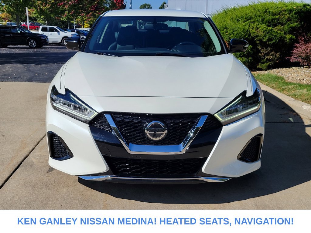 Used 2019 Nissan Maxima 3.5 SV w/ Floor Mat Group FWD image 8