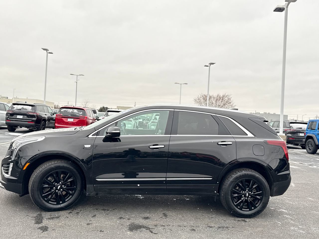 Used 2022 Cadillac XT5 Premium Luxury w/ Technology Package image 6