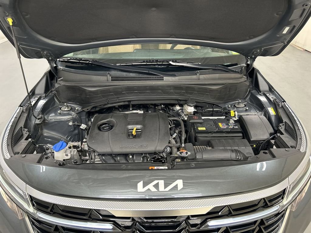Certified 2024 Kia Seltos EX image 25