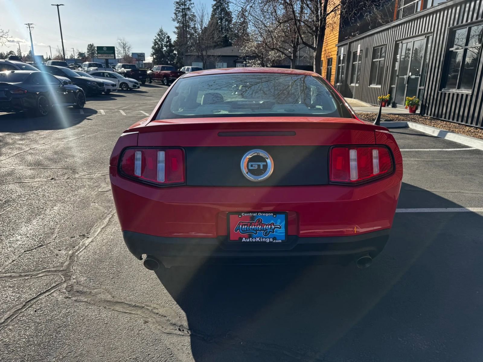 Used 2010 Ford Mustang GT RWD image 4