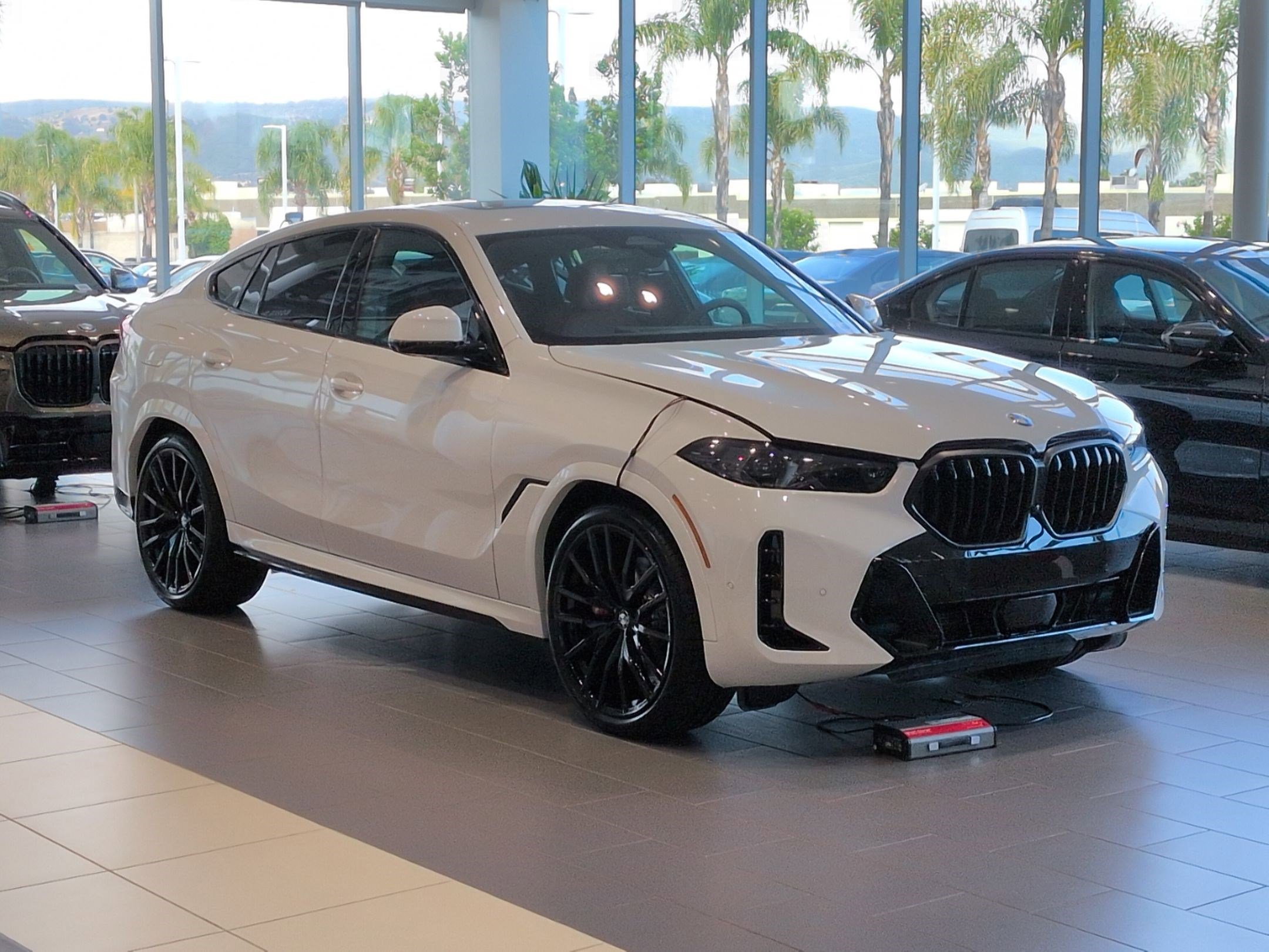 New 2027 BMW X6 xDrive40i AWD/4WD image 2