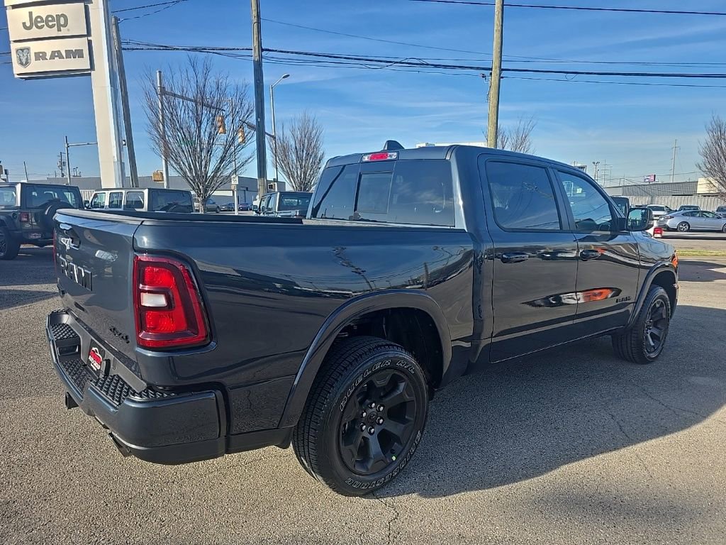 New 2026 RAM 1500 4x4 Crew Cab image 3
