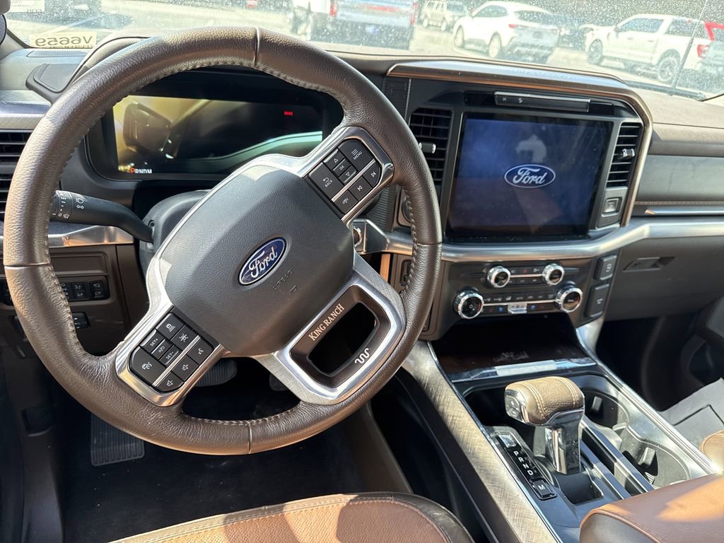 Used 2025 Ford F150 King Ranch w/ FX4 Off-Road Package image 11