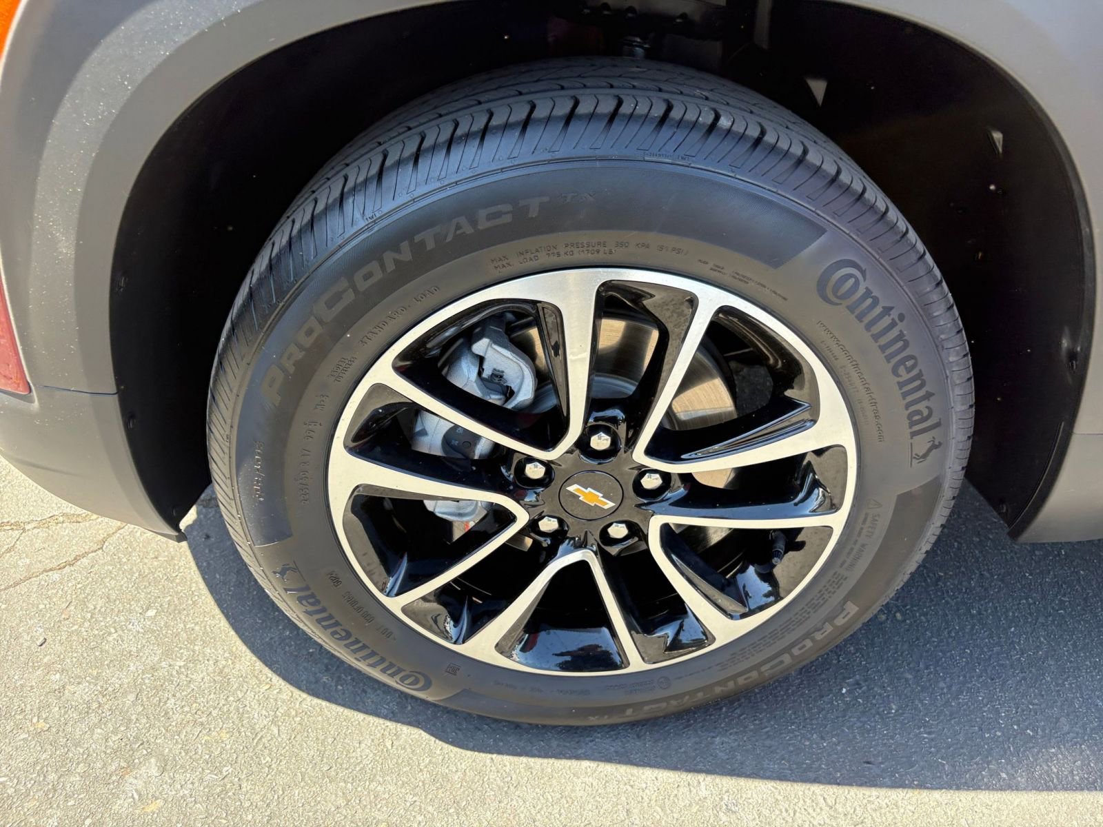 Used 2025 Chevrolet TrailBlazer LT FWD image 29