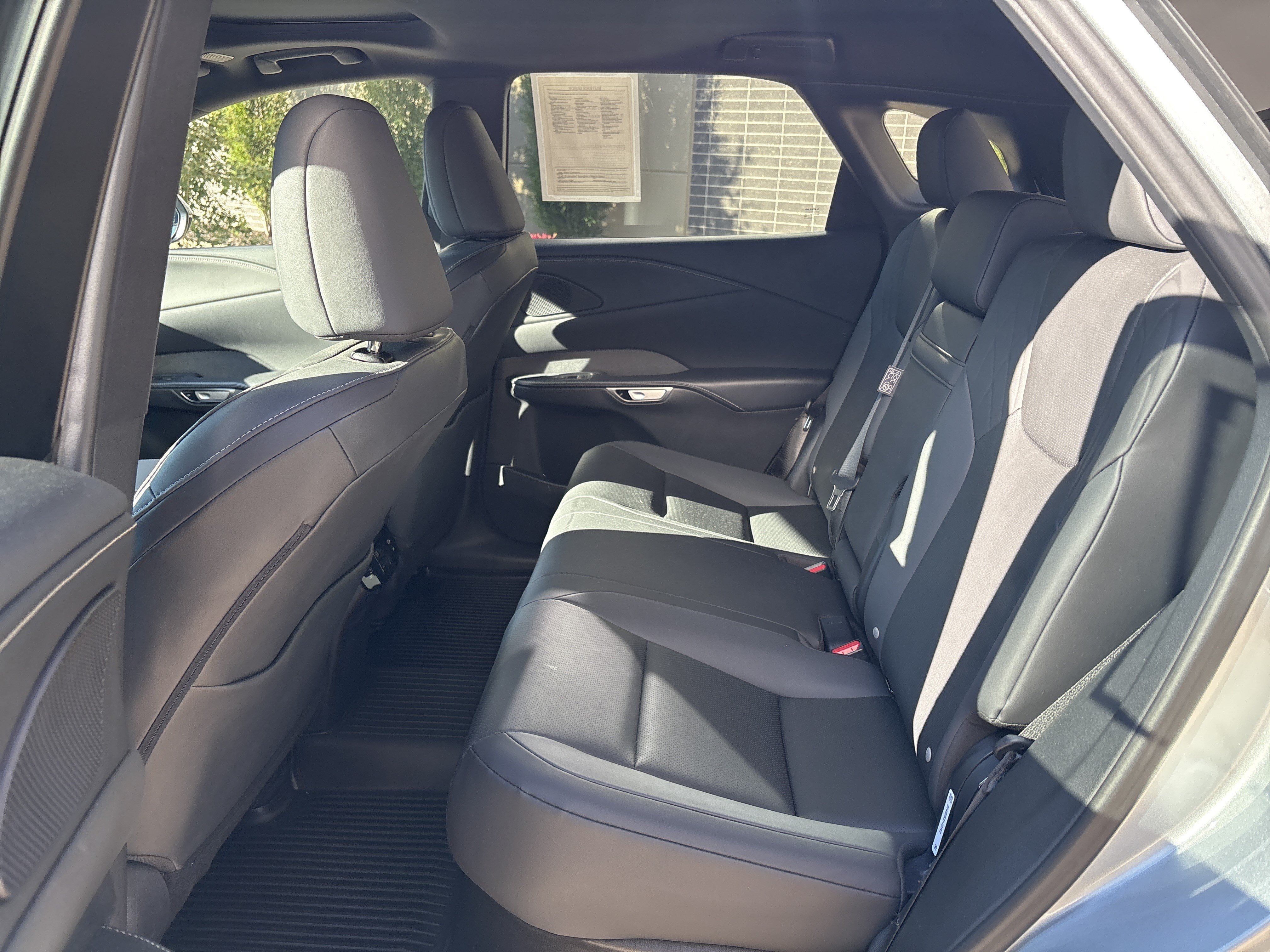 Certified 2025 Lexus RX 350 Premium w/ Convenience Package AWD/4WD image 31