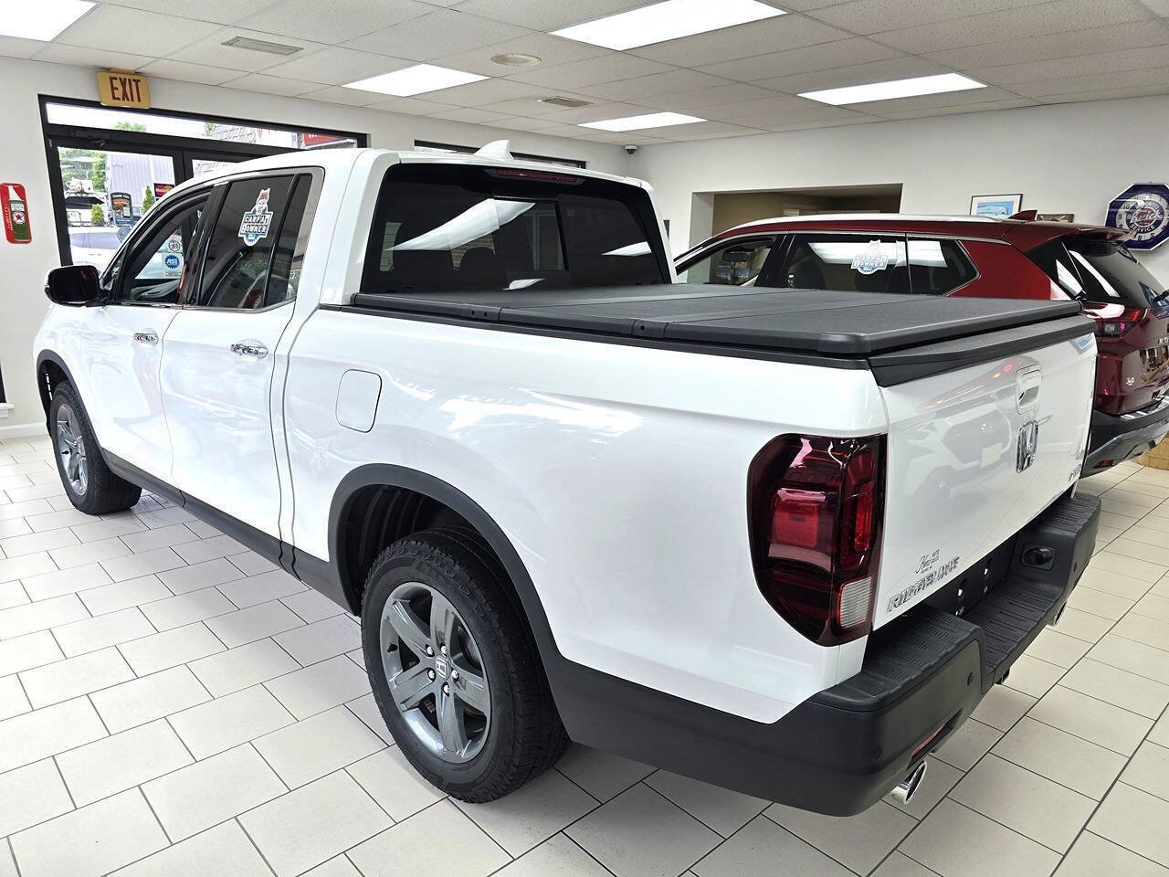 Used 2023 Honda Ridgeline RTL-E image 13
