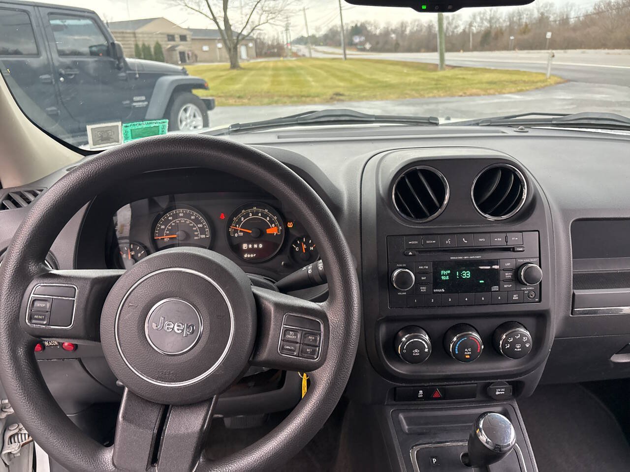 Used 2016 Jeep Patriot Sport w/ Power Value Group AWD/4WD image 14