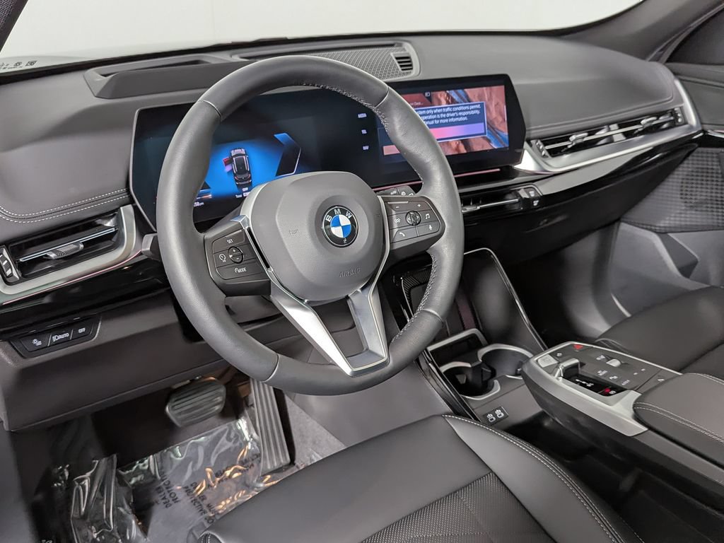 Used 2025 BMW X1 xDrive28i w/ Technology Package AWD/4WD image 13