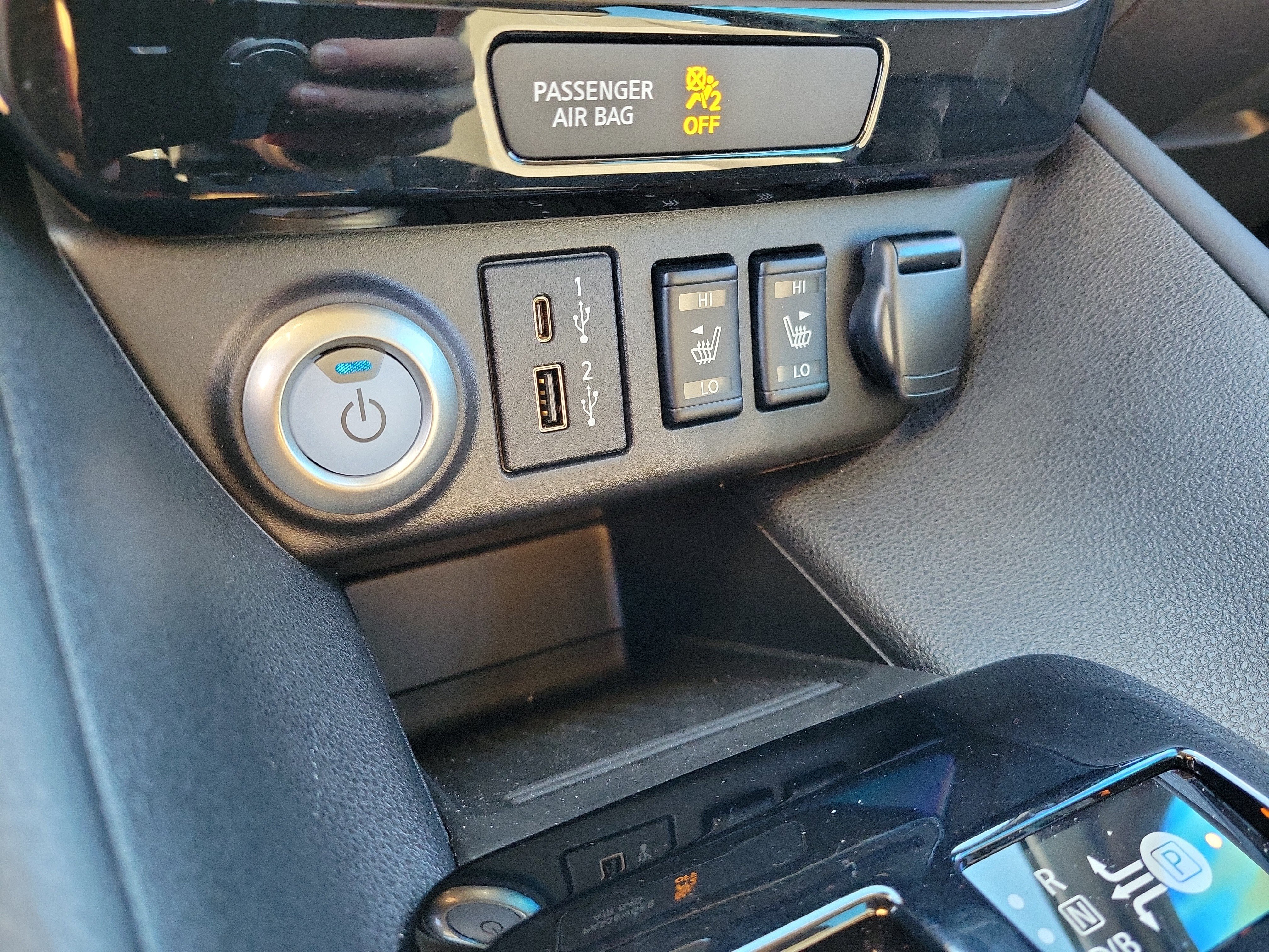 Certified 2024 Nissan Leaf SV Plus image 31