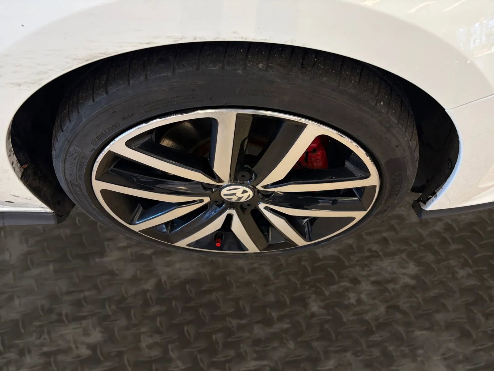 Used 2018 Volkswagen Jetta GLI image 74