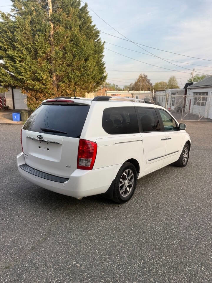 Used 2014 Kia Sedona EX w/ Luxury Package image 6