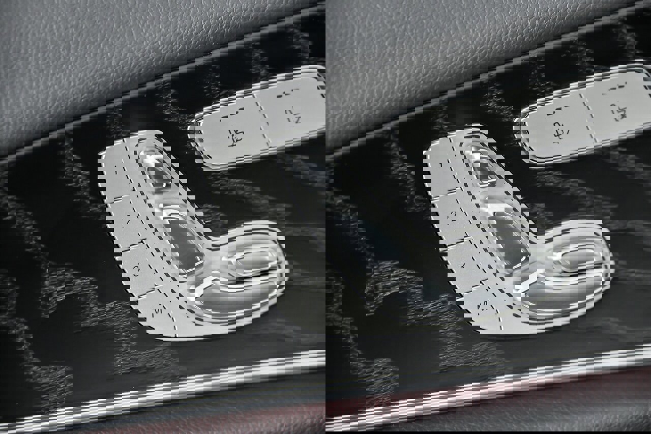 Used 2022 Mercedes-Benz E 450 4MATIC All-Terrain Wagon image 19