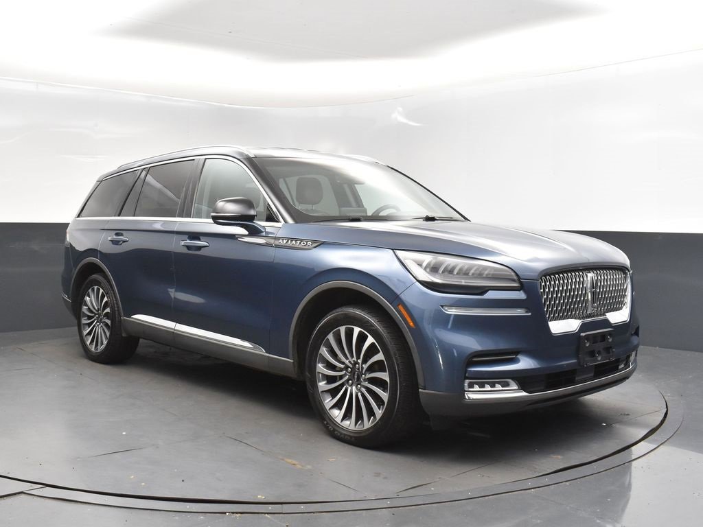 Used 2020 Lincoln Aviator Reserve w/ Class IV Trailer Tow Package image 9