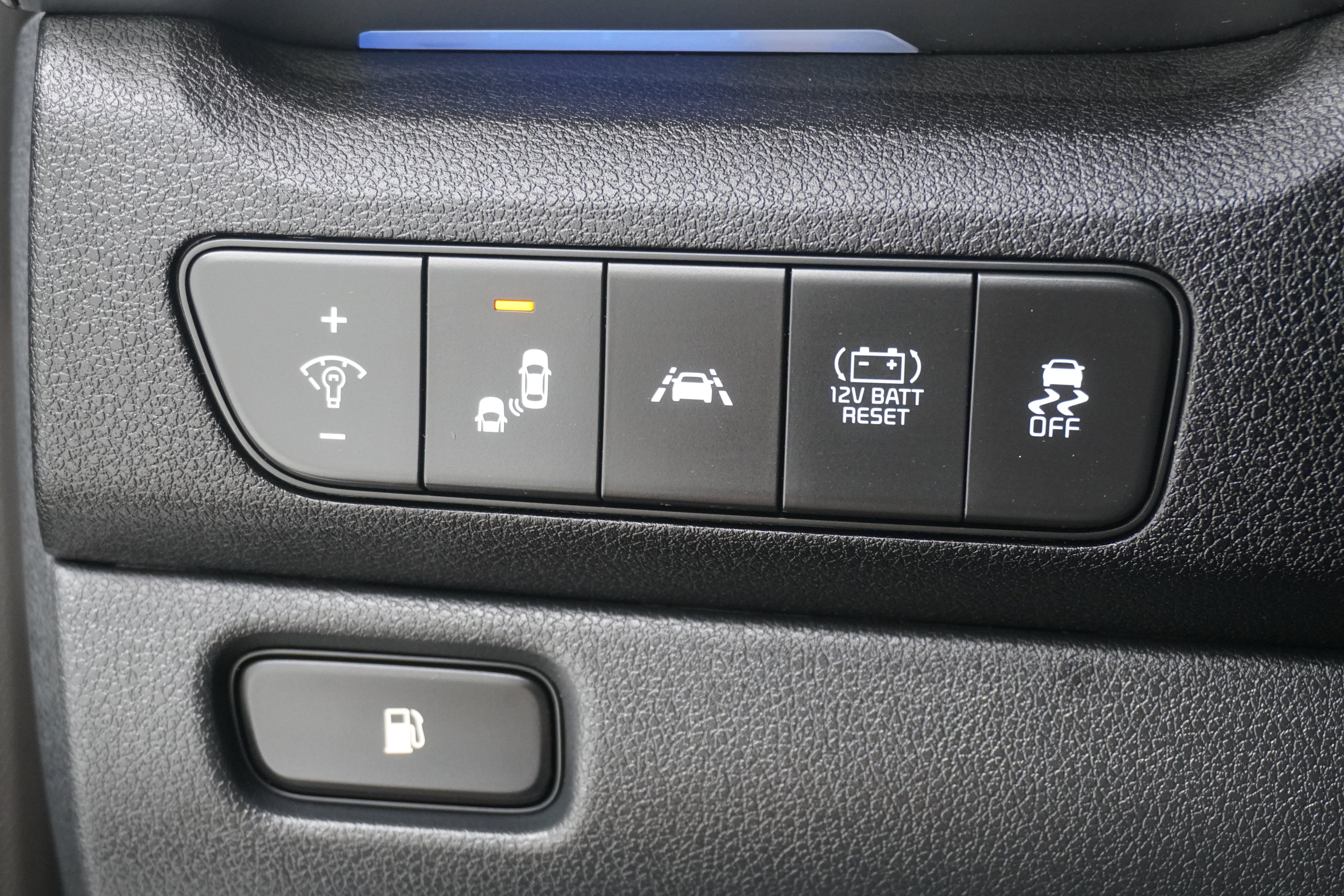 Used 2022 Kia Niro Touring Special Edition FWD image 25