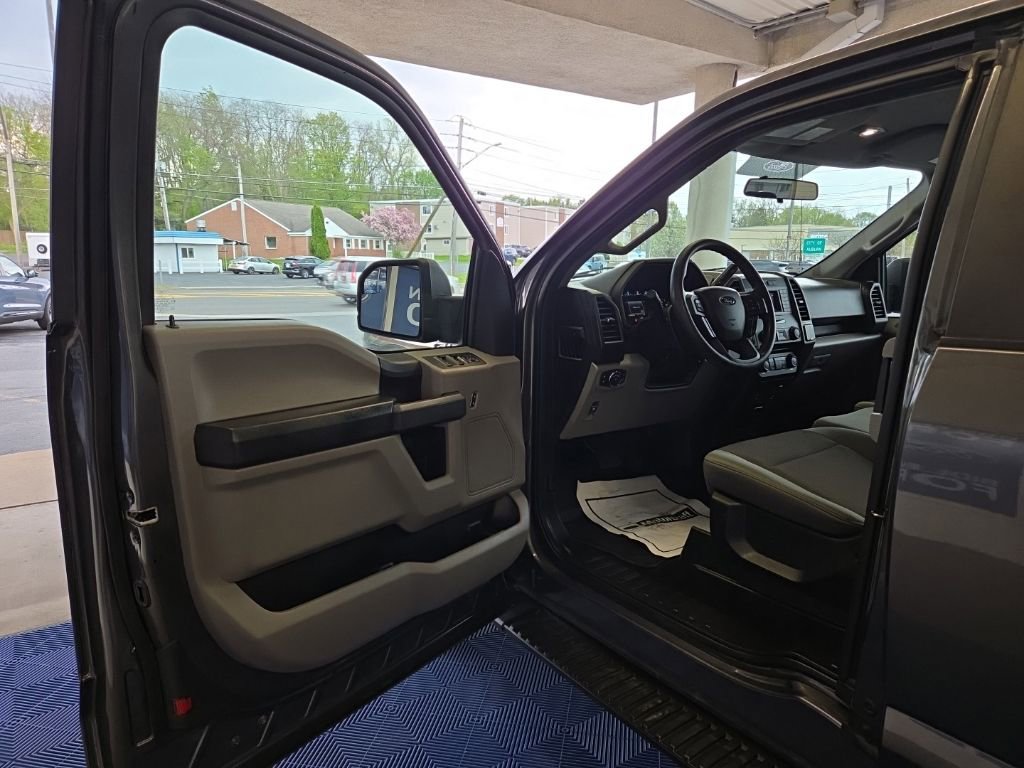 Used 2018 Ford F150 XL w/ Equipment Group 101A Mid AWD/4WD image 13