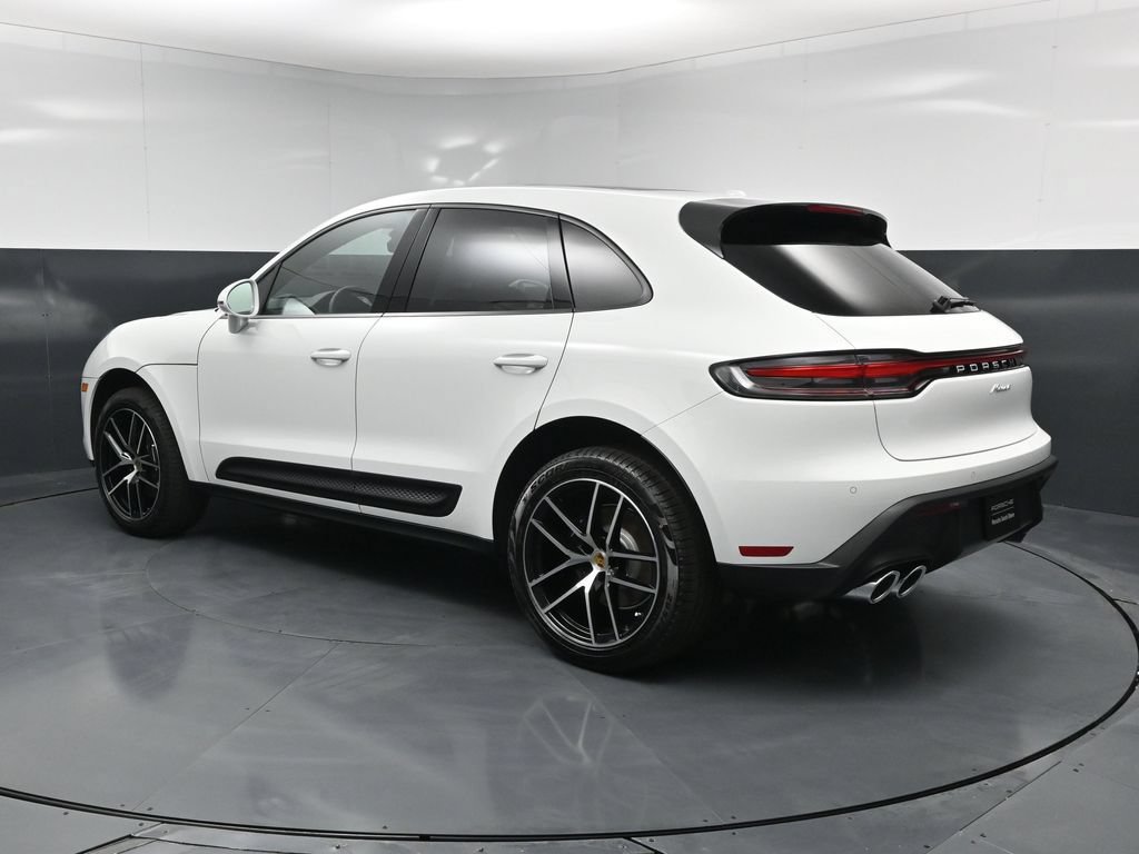 New 2026 Porsche Macan AWD/4WD image 3
