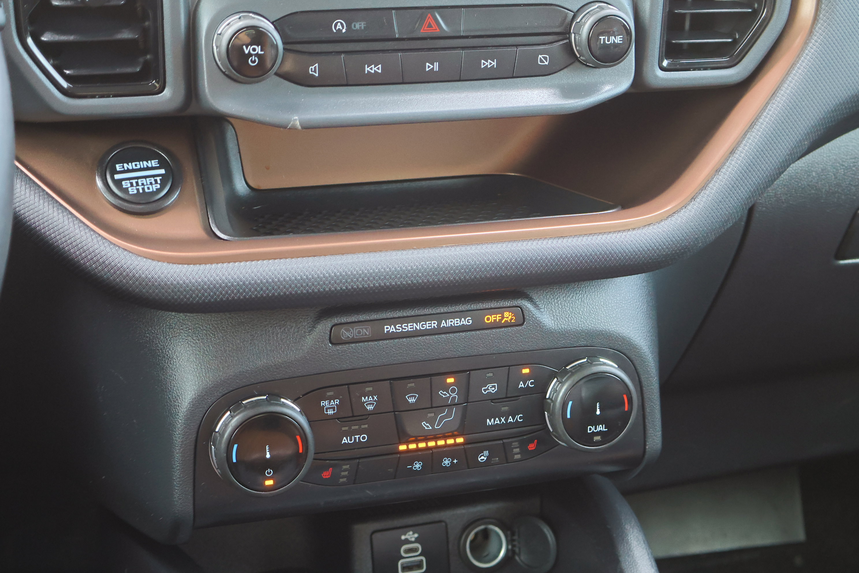 Used 2024 Ford Bronco Sport Outer Banks image 24