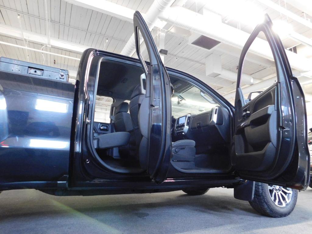 Used 2016 GMC Sierra 1500 SLE w/ SLE Value Package AWD/4WD image 16