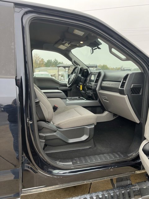 Used 2021 Ford F250 XLT w/ XLT Premium Package image 24