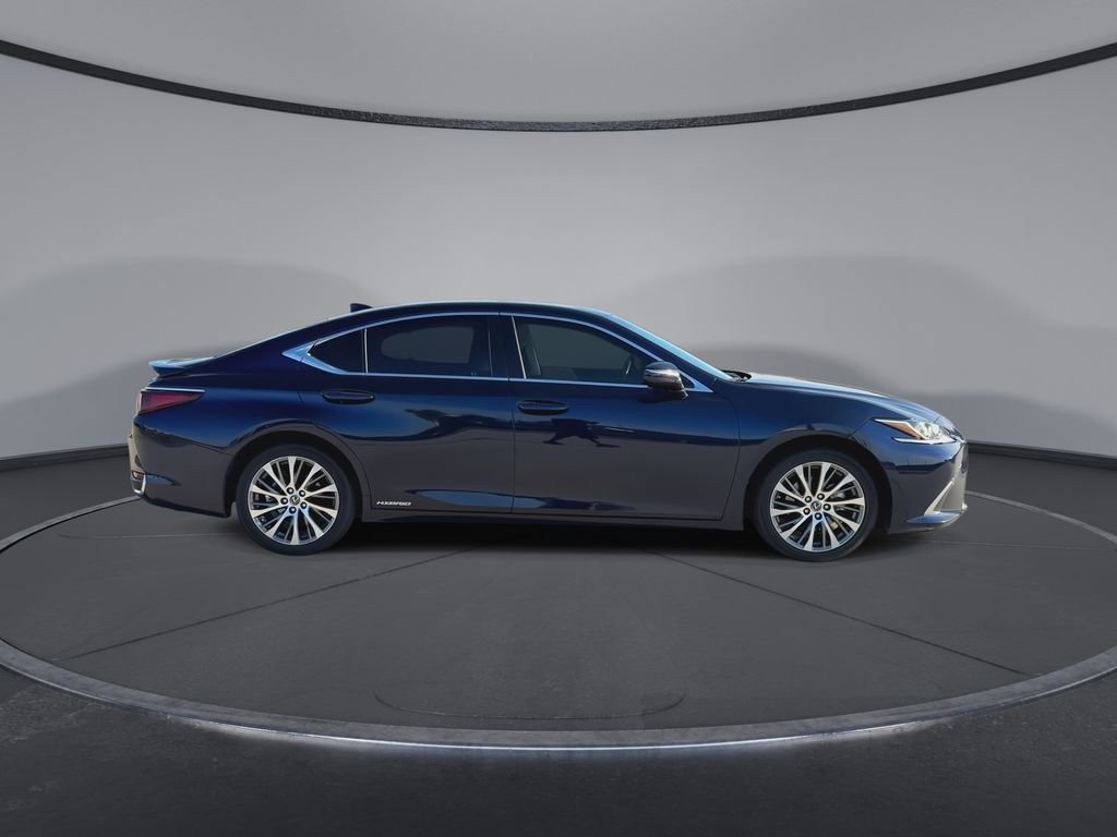 Used 2019 Lexus ES 300h w/ Premium Package FWD image 9