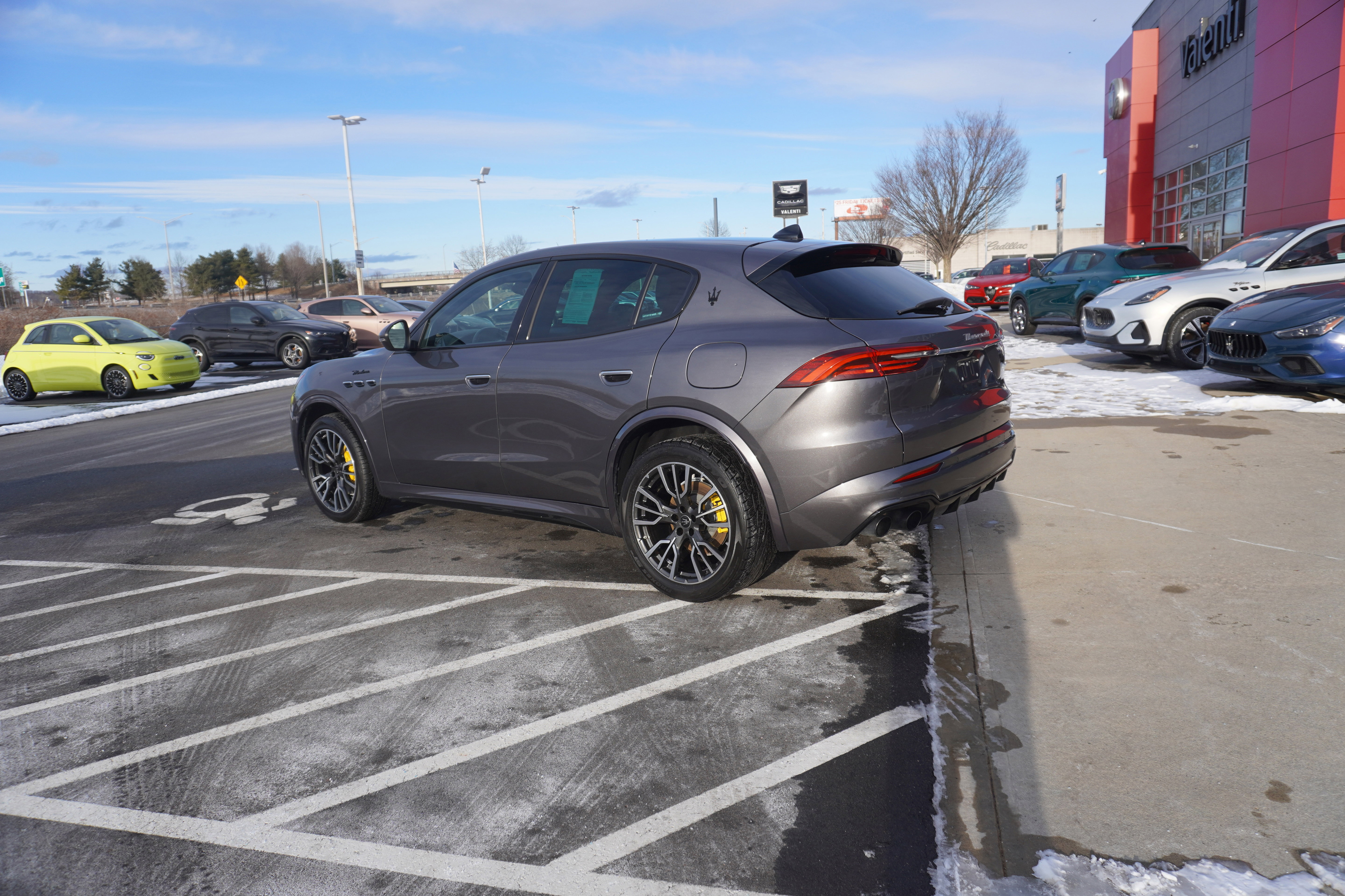 Used 2023 Maserati Grecale Modena image 10