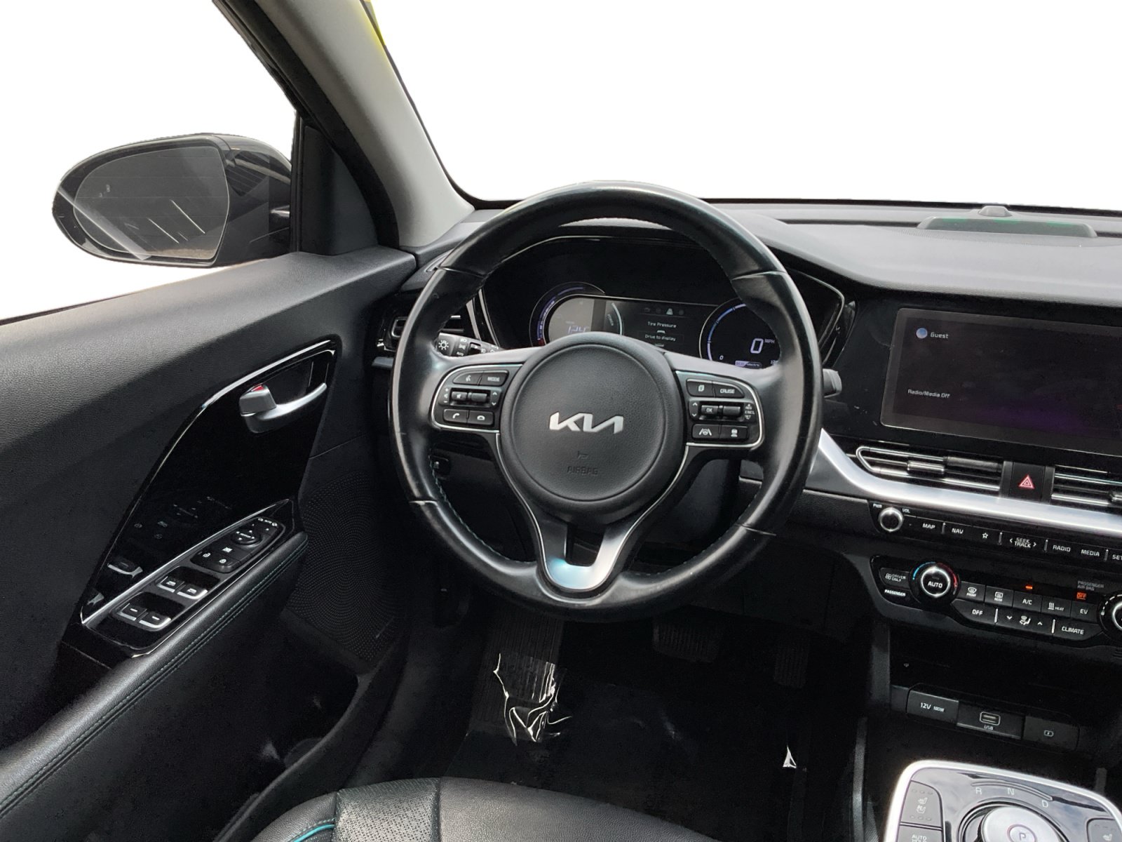 Used 2022 Kia Niro EX Premium FWD image 10