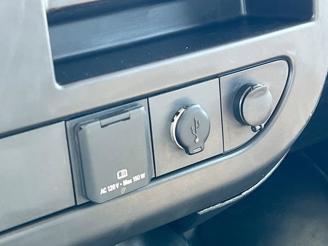 Used 2019 GMC Savana 3500 Extended w/ Power Convenience Package image 15