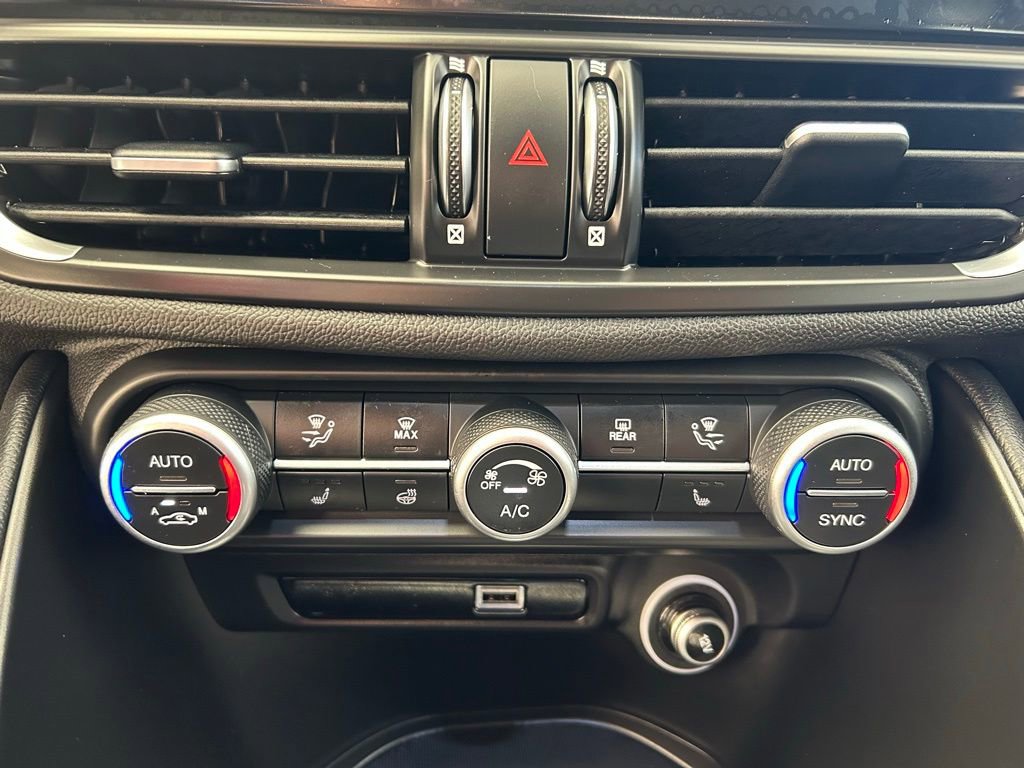 New 2025 Alfa Romeo Giulia image 28