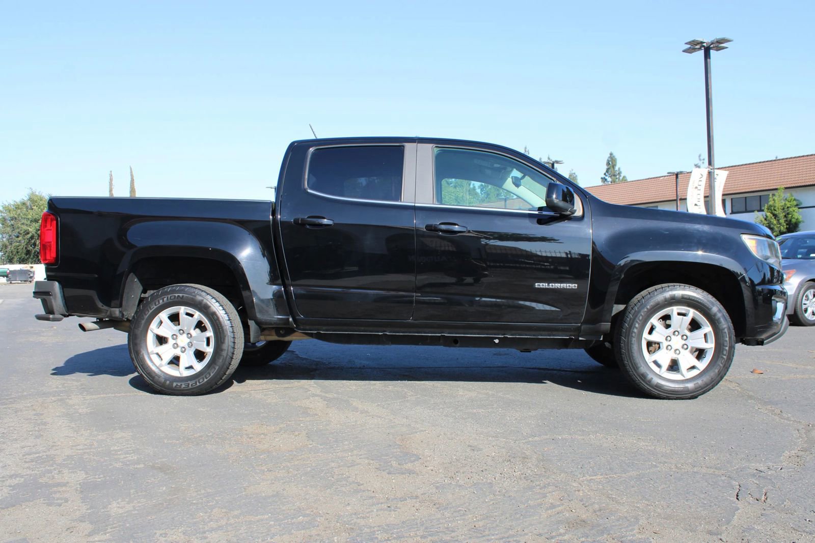 Used 2015 Chevrolet Colorado LT w/ LT Convenience Package RWD image 35