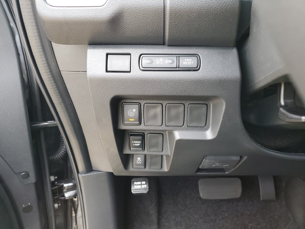 New 2026 Nissan Frontier SV w/ All-Weather Content Package AWD/4WD image 23