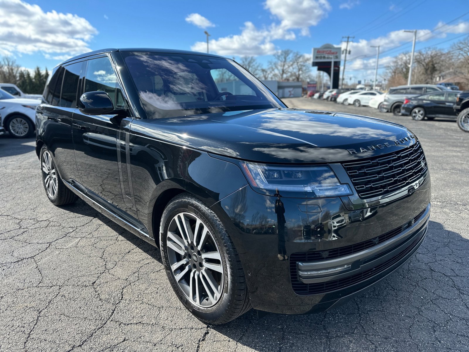 Used 2023 Land Rover Range Rover SE image 7