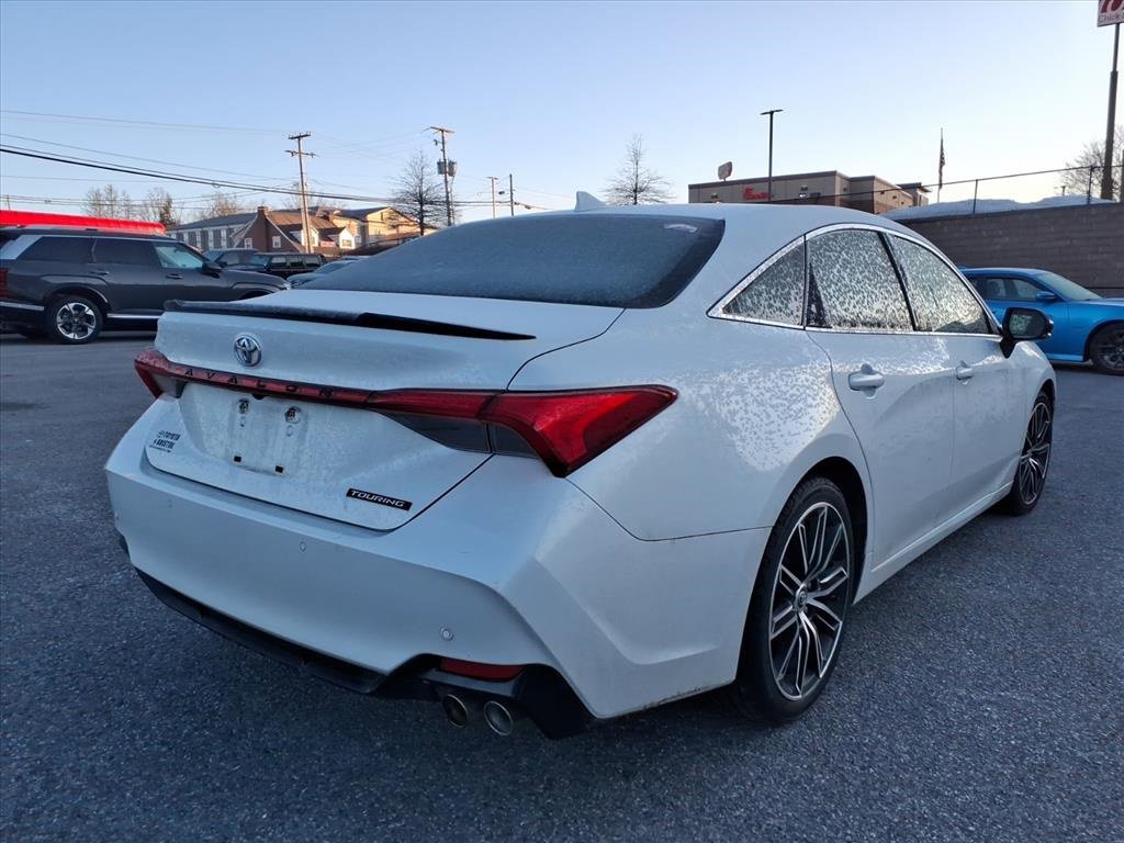 Used 2019 Toyota Avalon Touring w/ Advanced Safety Package image 14