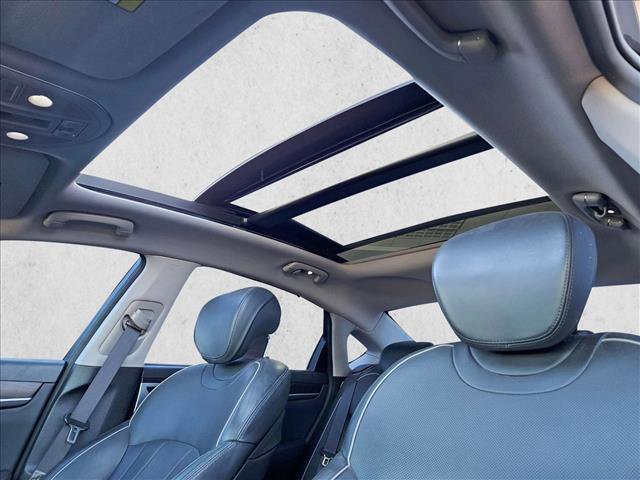 Used 2017 Genesis G80 3.8 w/ Option Group 03 image 16