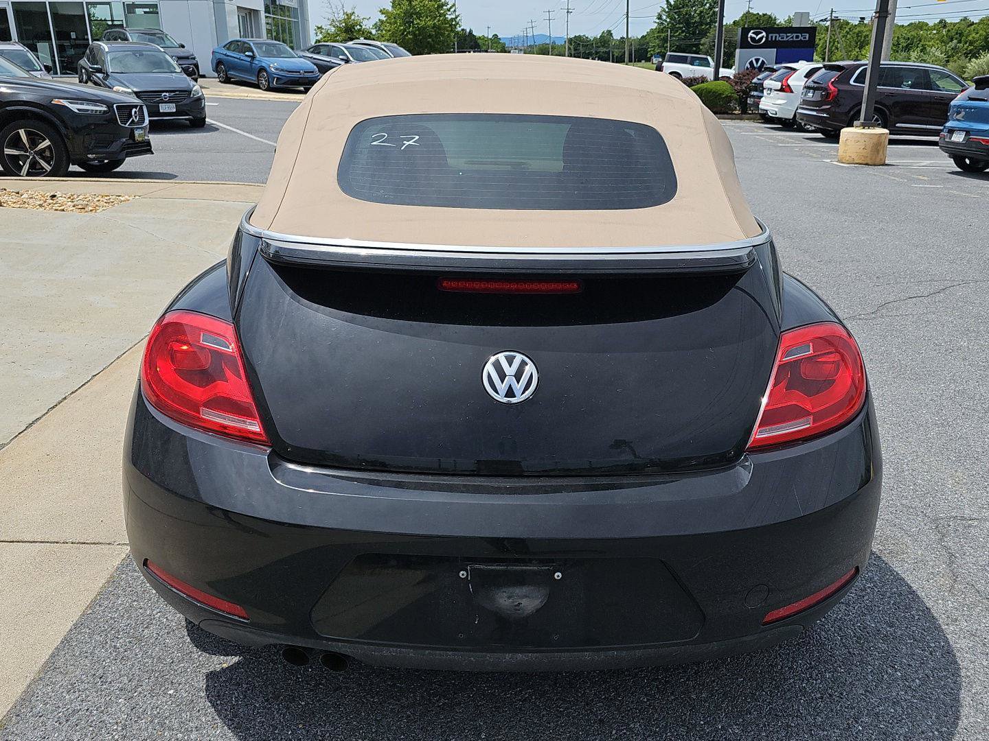 Used 2013 Volkswagen Beetle 2.5 FWD image 5