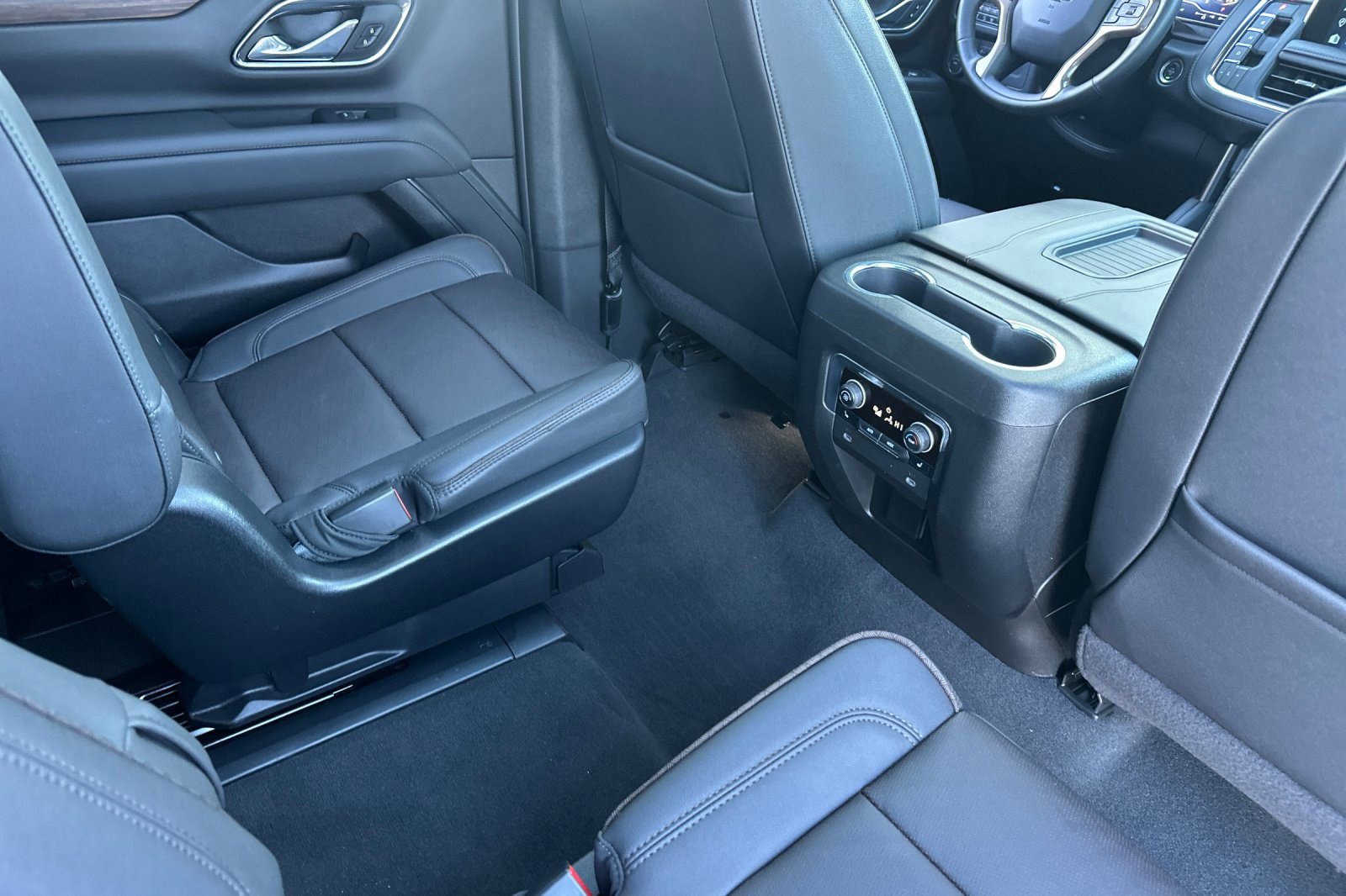 Used 2023 Chevrolet Tahoe High Country image 30