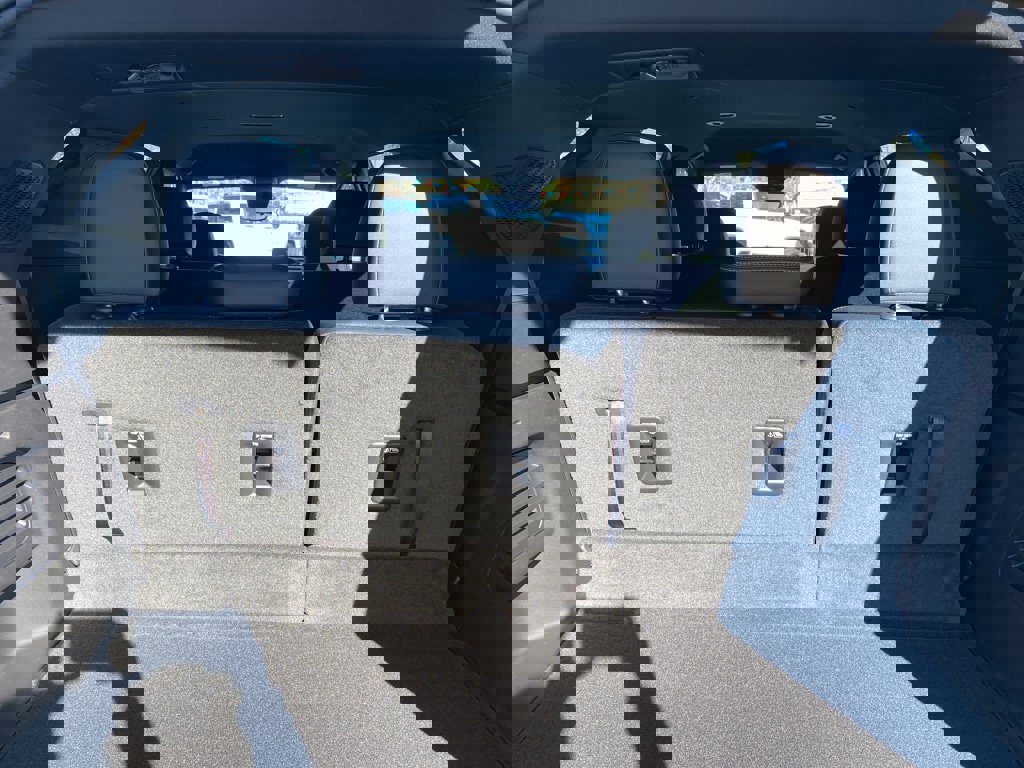 New 2026 Chevrolet Traverse LT w/ Midnight/Sport Edition image 15