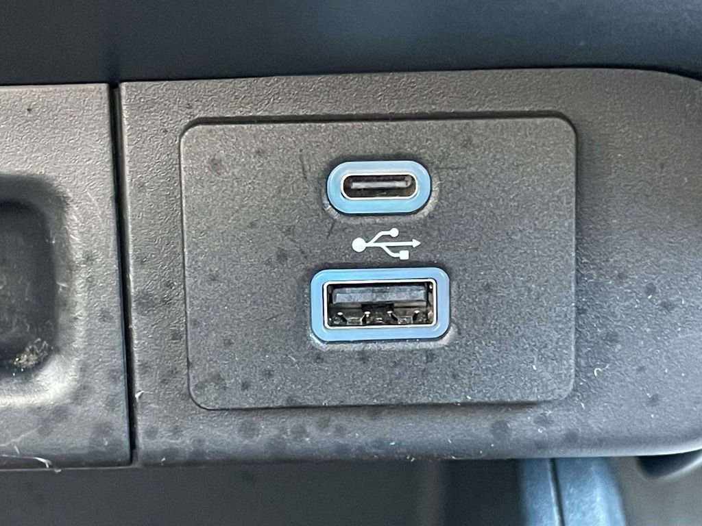 Certified 2022 Ford Maverick Lariat w/ Lariat Luxury Package image 23