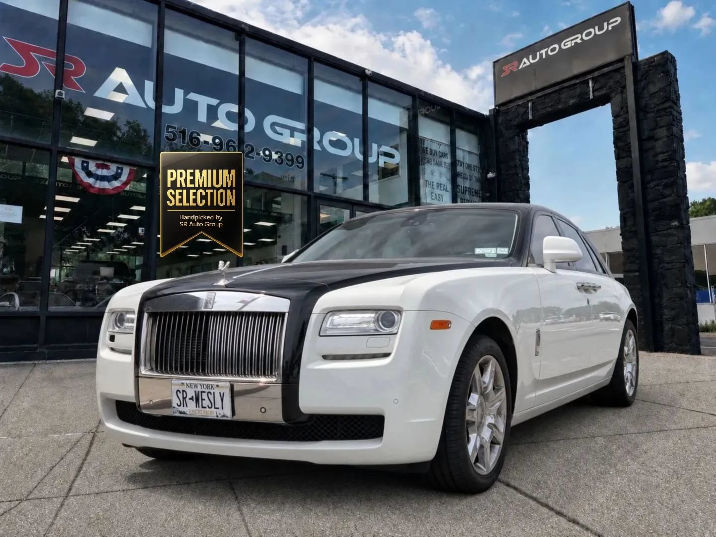 Used 2012 Rolls-Royce Ghost RWD image 1