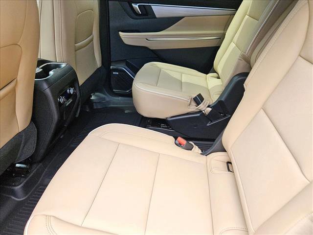New 2026 Buick Enclave Preferred w/ Power Package FWD image 16