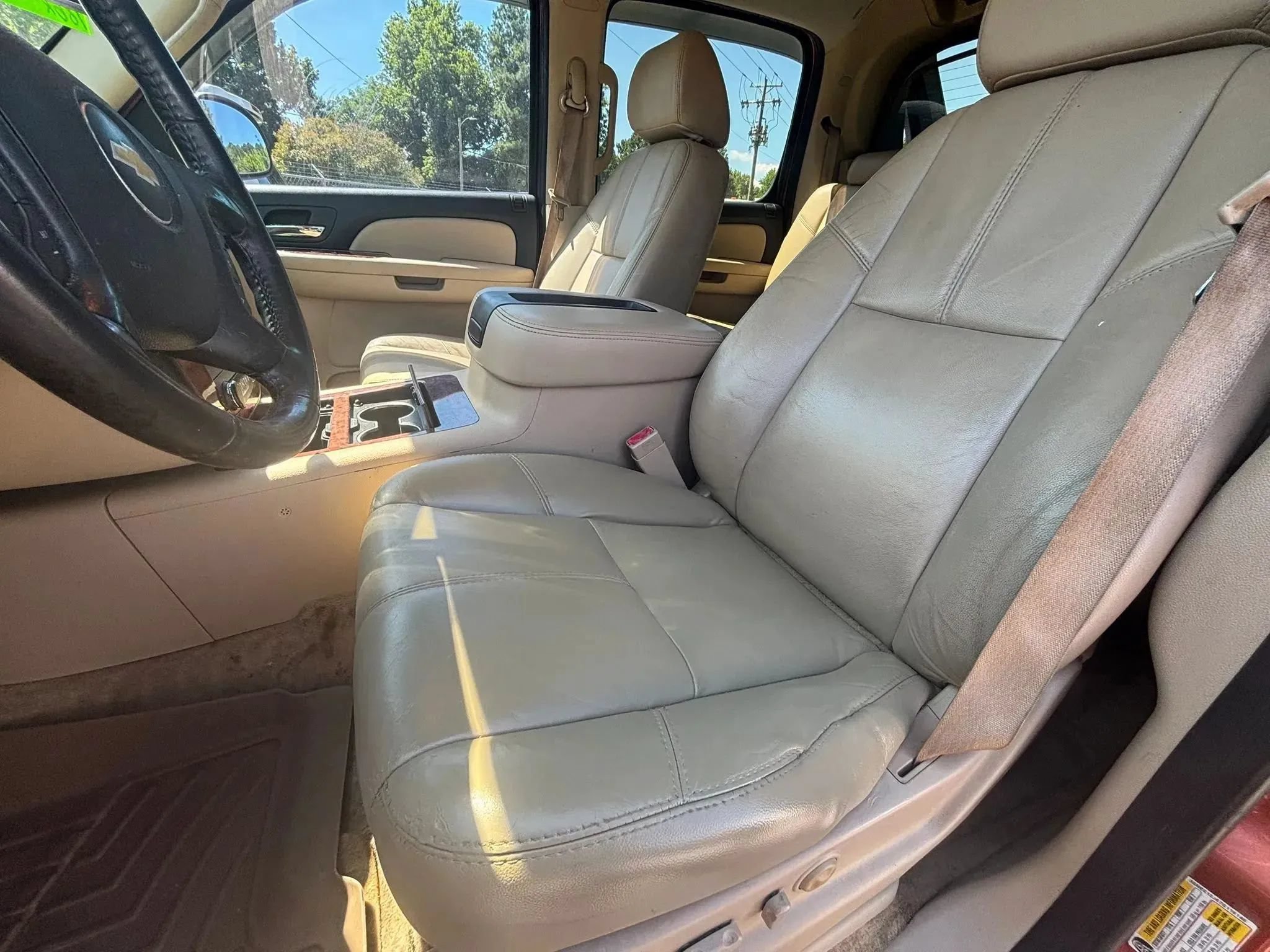 Used 2007 Chevrolet Avalanche LTZ w/ LTZ Preferred Equipment Group RWD image 17